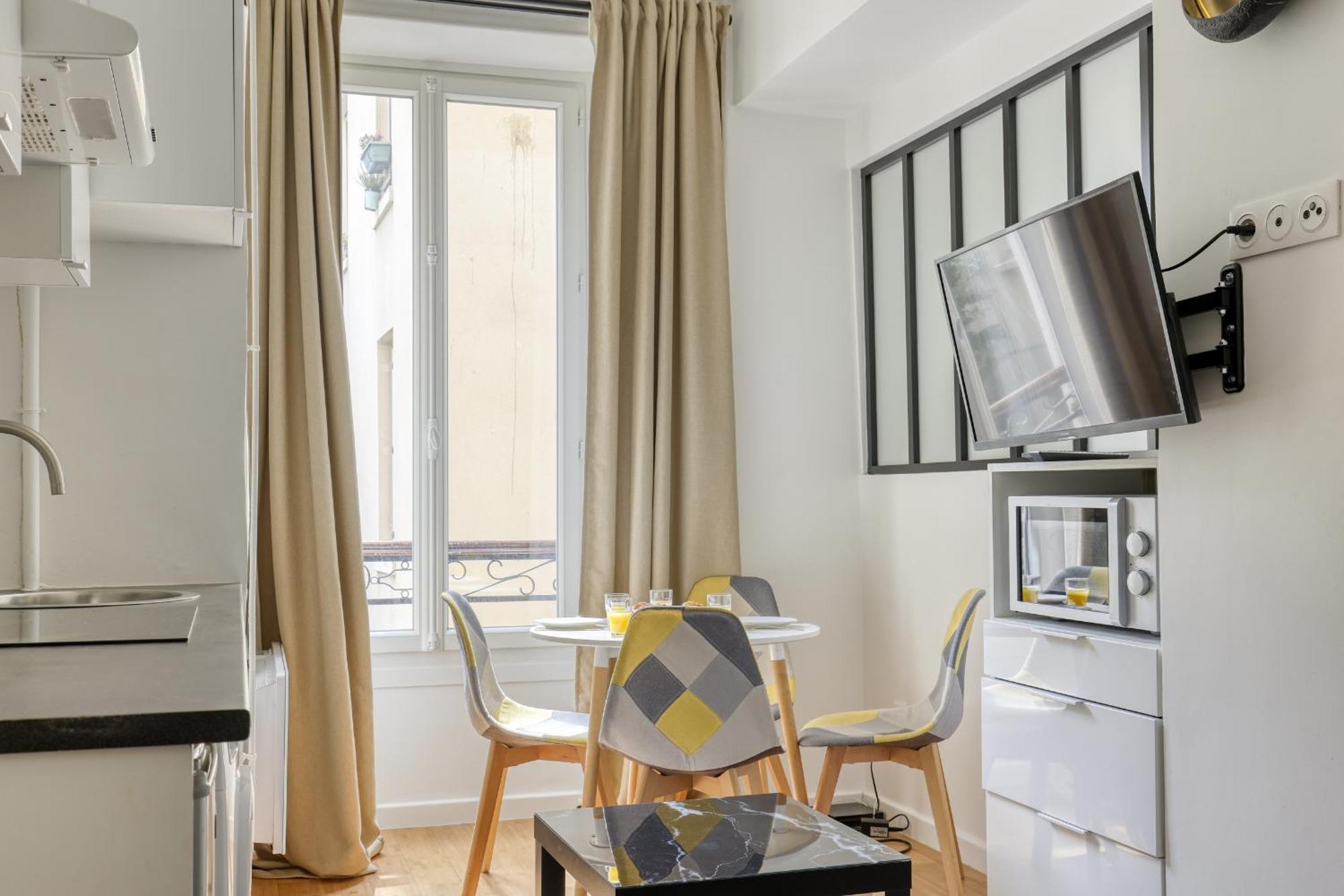 New And Quiet 1 Bdr Flat In The Heart Of Paris 12 Exterior foto